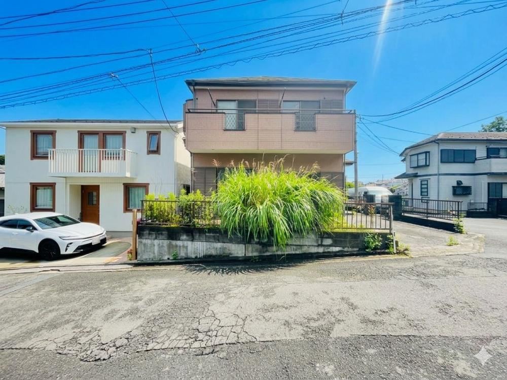 4LDK house in Asahi Ward, Yokohama, Kanagawa - Photo 1
