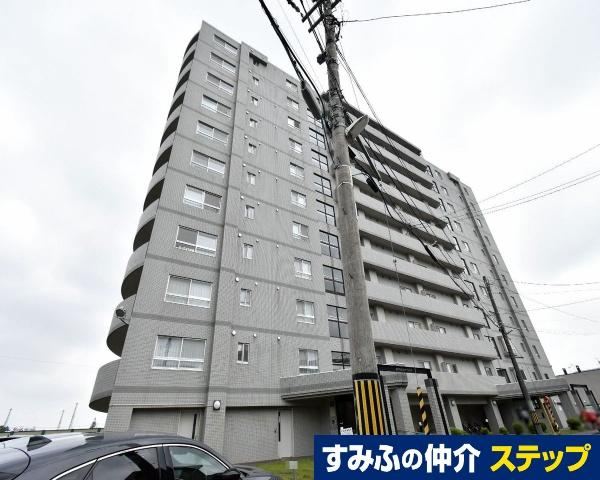 3LDK apartment in Minami Ward, Sapporo, Hokkaido - Photo 1