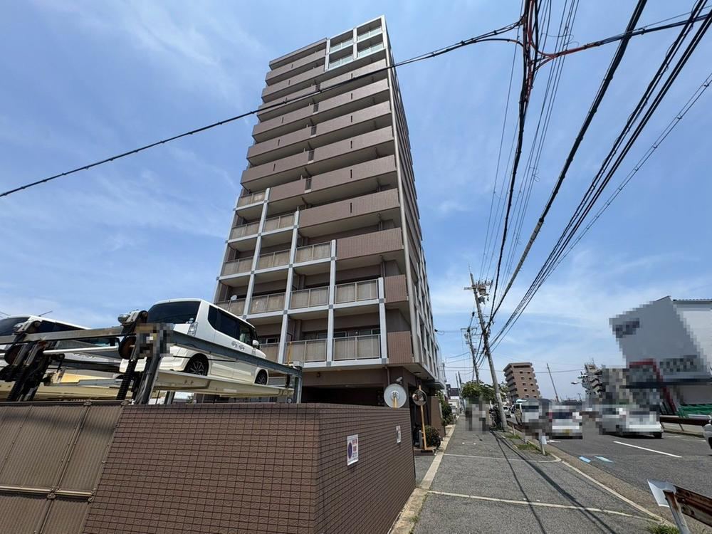 3LDK apartment in Nishi Ward, Sakai, Osaka - Photo 1