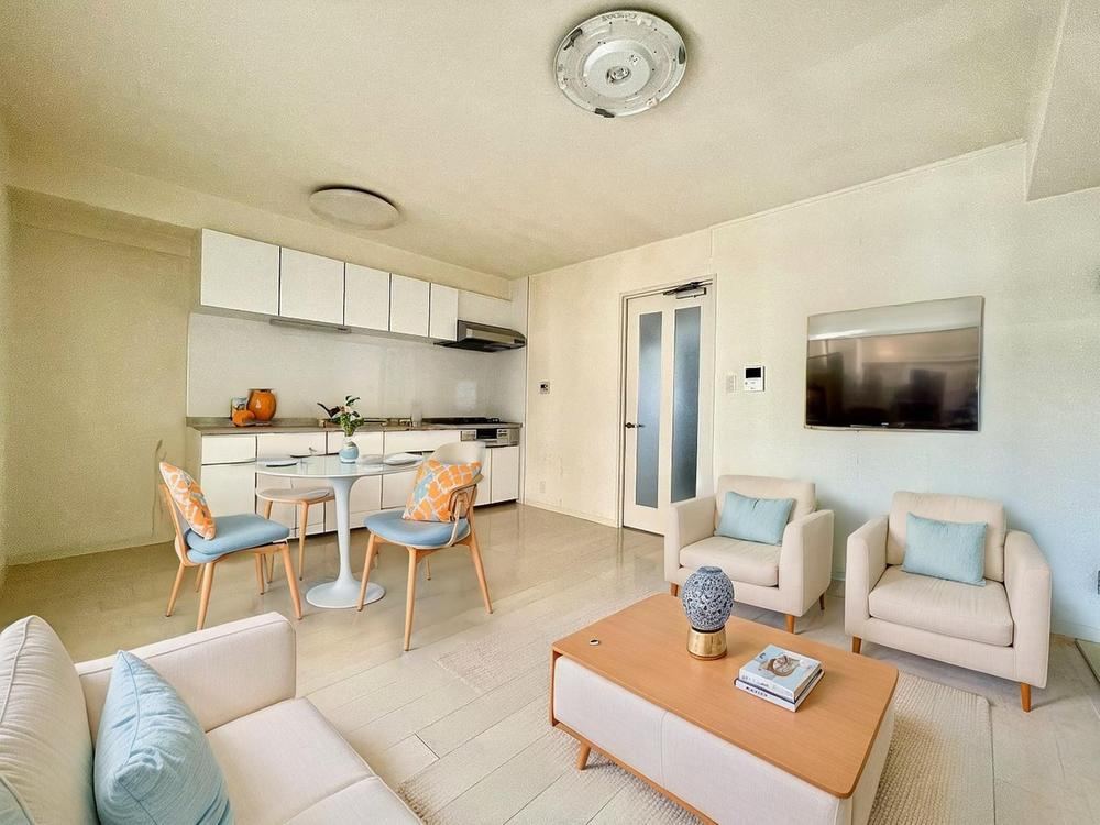 3LDK apartment in Ayase, Kanagawa - Photo 1
