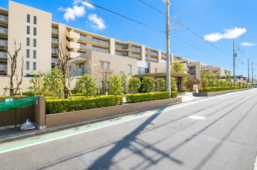 4LDK apartment in Seya Ward, Yokohama, Kanagawa - Photo 1
