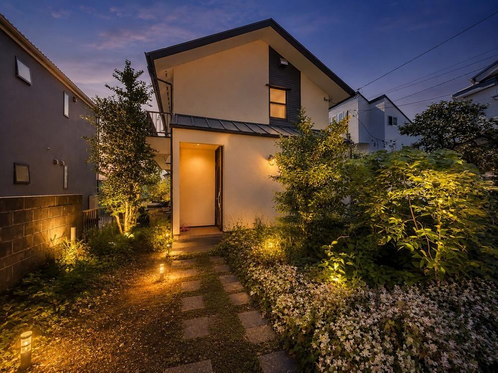 2LDK+S house in Asahi Ward, Yokohama, Kanagawa - Photo 1