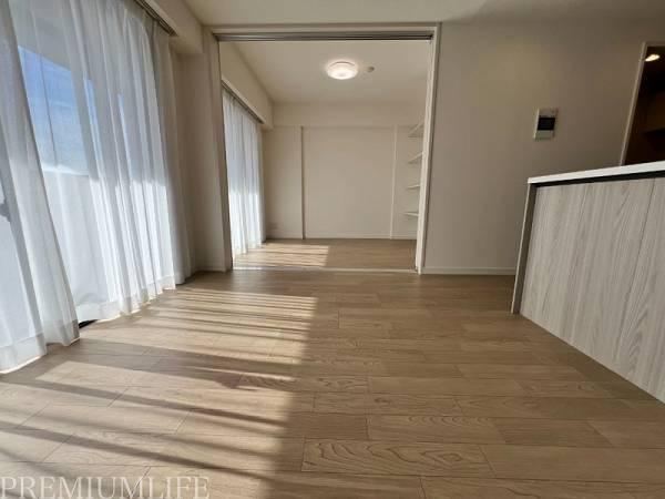 3LDK apartment in Edogawa Ward, Tokyo - Photo 1