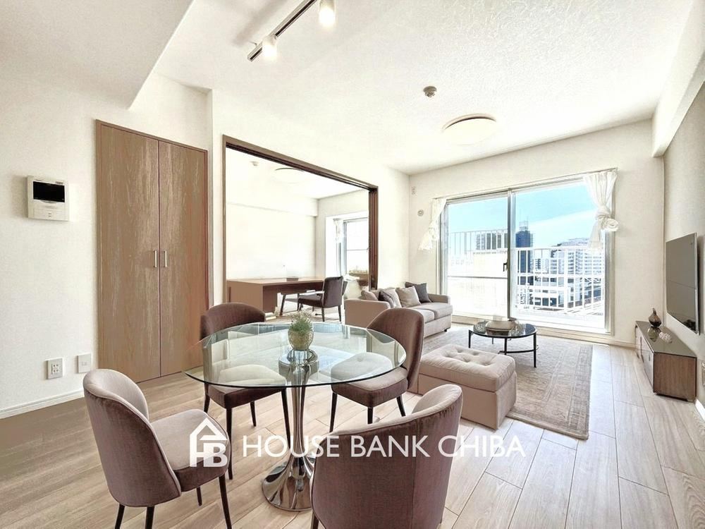 3LDK apartment in Funabashi, Chiba - Photo 1