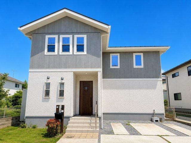 4LDK house in Moriya, Ibaraki - Photo 1