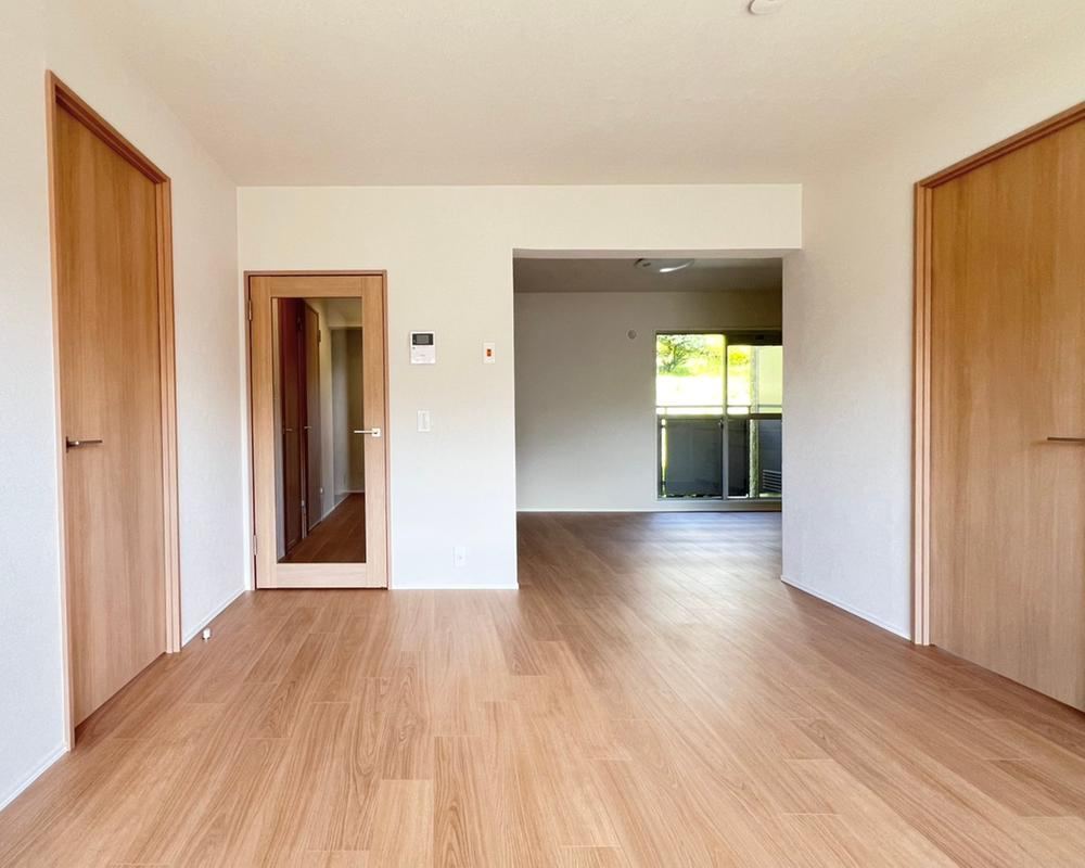 3LDK apartment in Tokorozawa, Saitama - Photo 1
