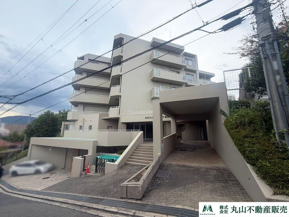 2LDK apartment in Nara, Nara - Photo 1