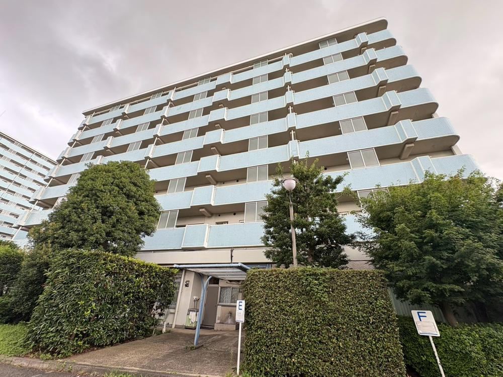 2LDK apartment in Koto Ward, Tokyo - Photo 1