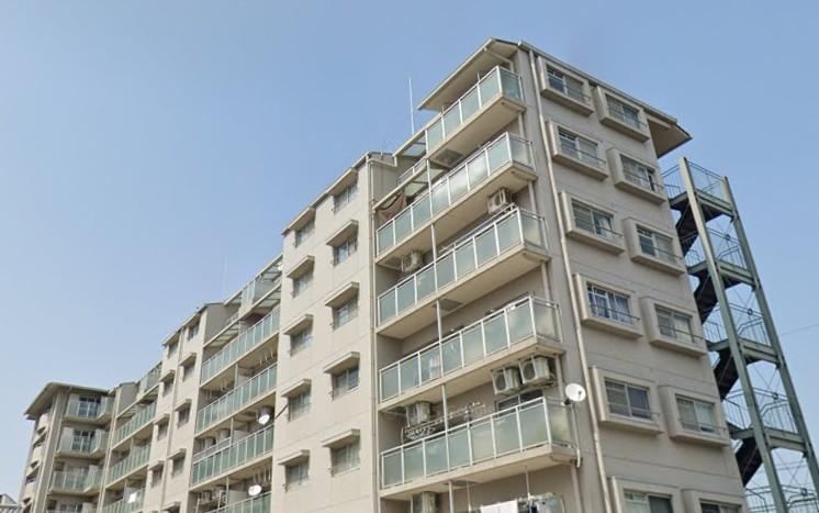 3LDK apartment in Matsubara, Osaka - Photo 1