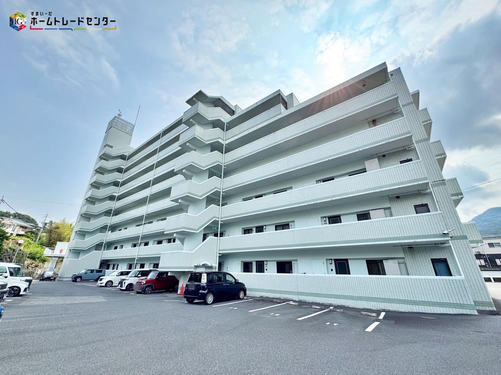 3LDK apartment in Asaminami Ward, Hiroshima - Photo 1