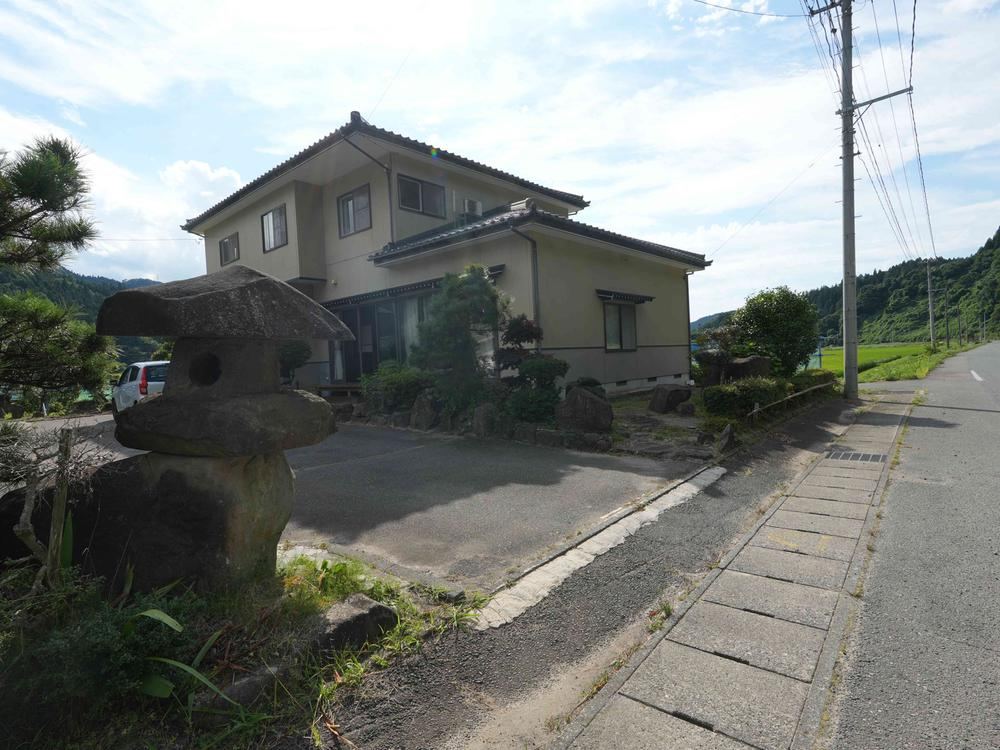 8DK house in Sakata, Yamagata - Photo 1