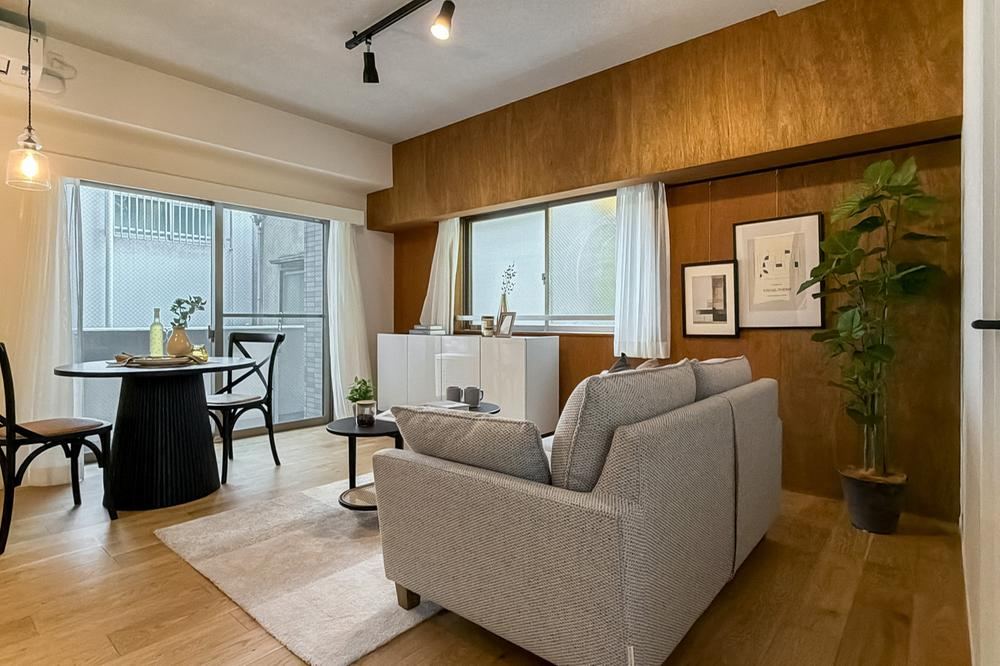 2LDK apartment in Taito Ward, Tokyo - Photo 1