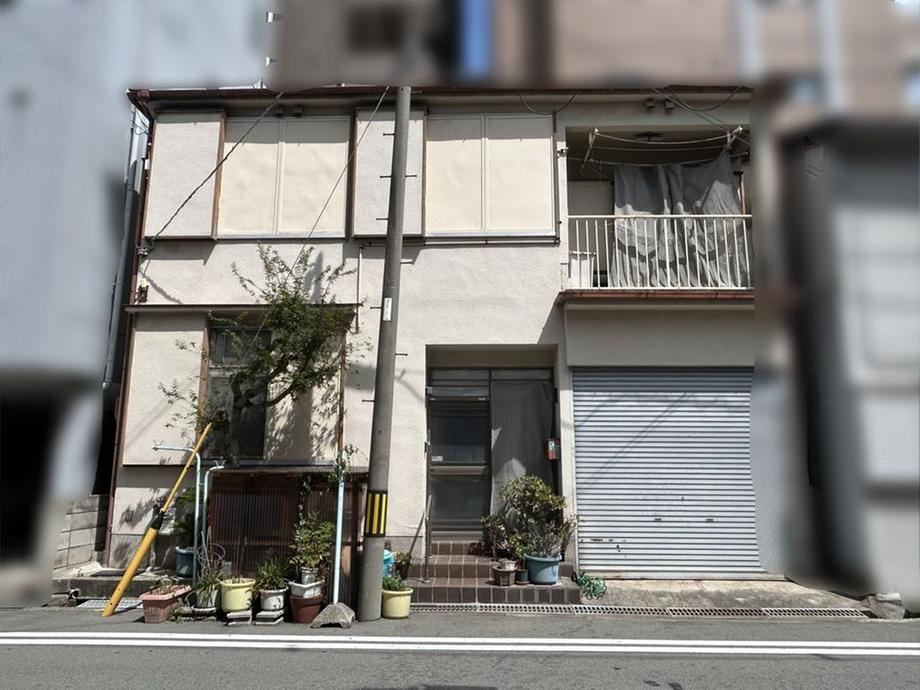 3LDK house in Konohana Ward, Osaka - Photo 1