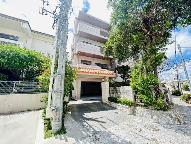 2LDK+S apartment in Naha, Okinawa - Photo 1