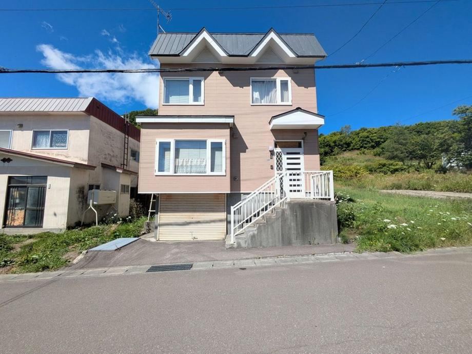 3LDK+S house in Otaru, Hokkaido - Photo 1