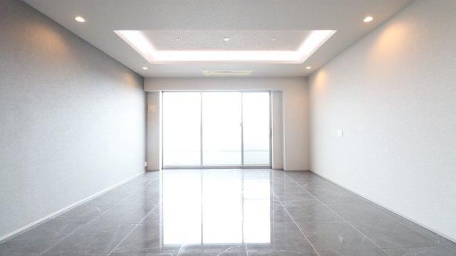 3LDK apartment in Nishi Ward, Osaka - Photo 1