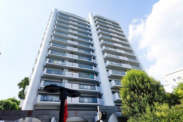 2LDK+S apartment in Asaka, Saitama - Photo 1