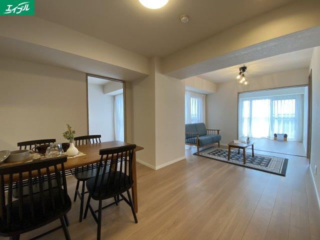 3LDK apartment in Komaki, Aichi - Photo 1