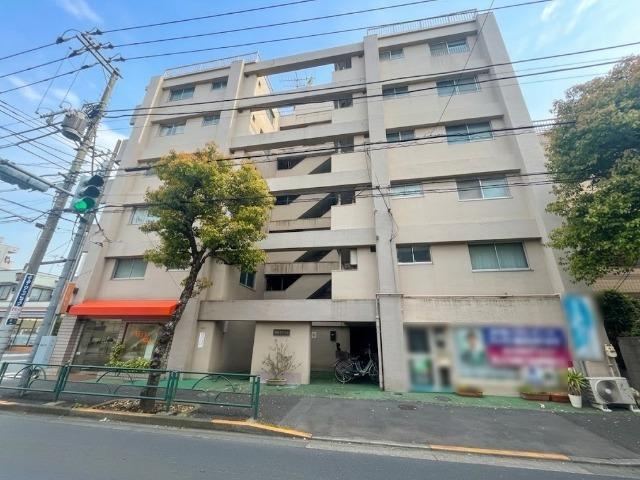 1LDK apartment in Setagaya Ward, Tokyo - Photo 1