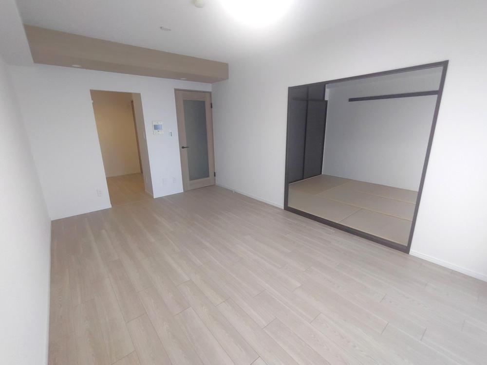 2LDK+S apartment in Minami Ward, Saitama - Photo 1