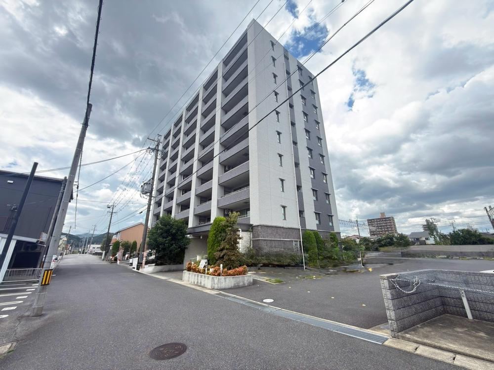 3LDK apartment in Tajimi, Gifu - Photo 1