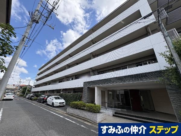 2LDK+S apartment in Urawa Ward, Saitama - Photo 1