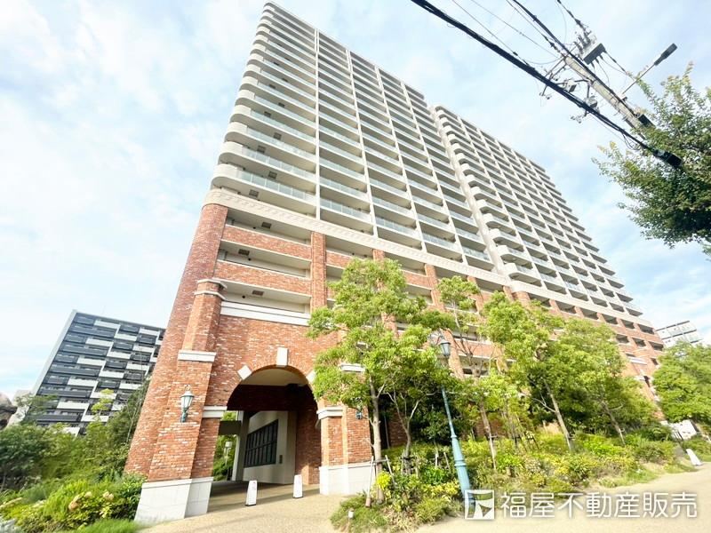 3LDK apartment in Fukushima Ward, Osaka - Photo 1