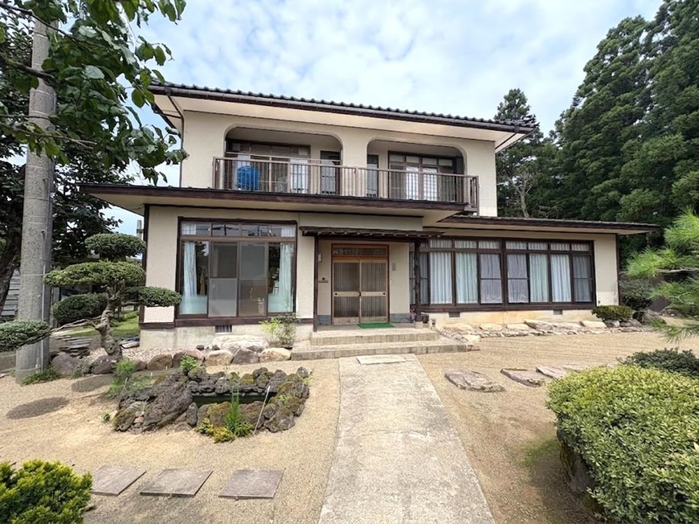 6DK house in Joetsu, Niigata - Photo 1