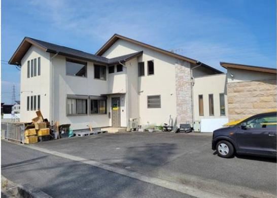 5LDK+S house in Yamatotakada, Nara - Photo 1