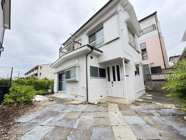 2LDK house in Soka, Saitama - Photo 1