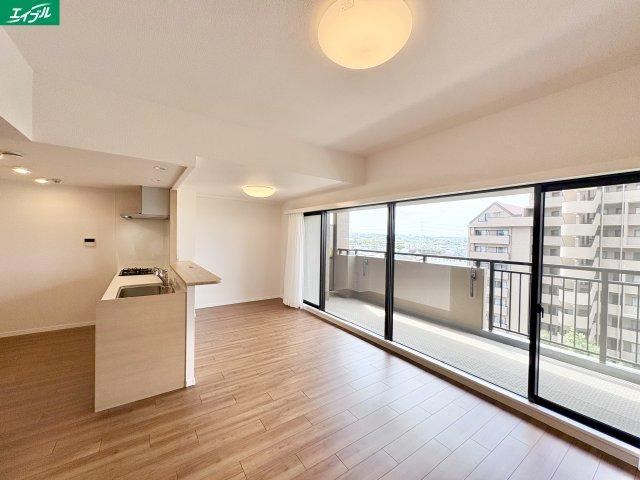 3LDK apartment in Nisshin, Aichi - Photo 1