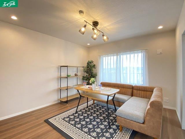 3LDK apartment in Kasugai, Aichi - Photo 1