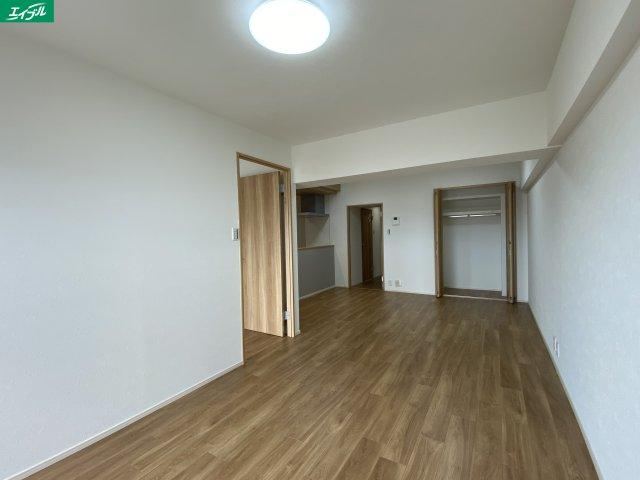 3LDK apartment in Kasugai, Aichi - Photo 1