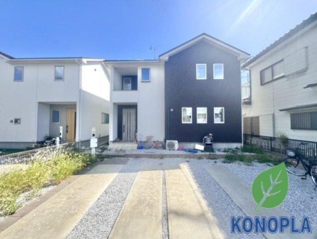 4LDK house in Oizumi, Ora District, Gunma - Photo 1