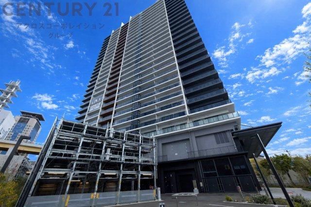2LDK apartment in Chuo Ward, Kobe, Hyogo - Photo 1