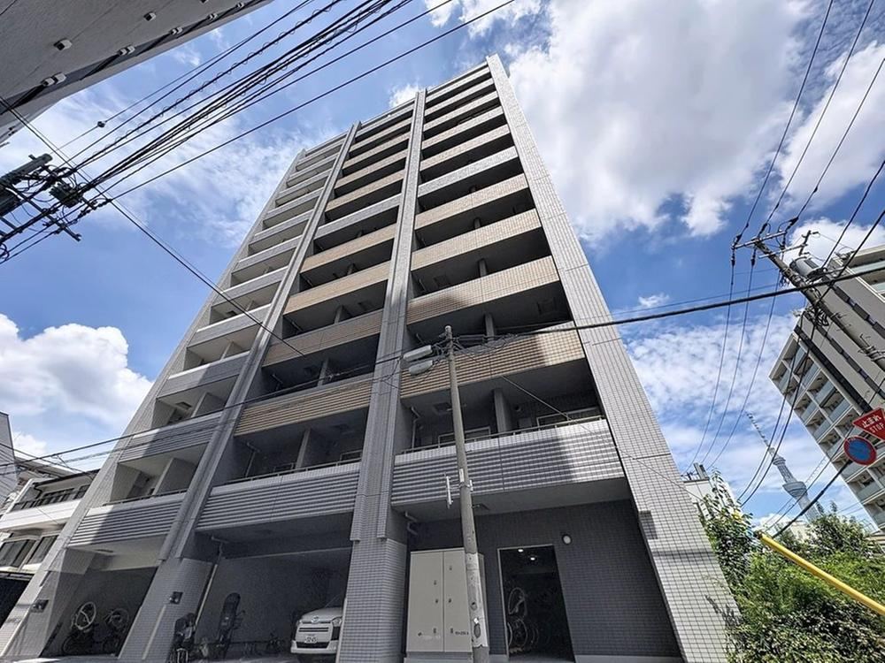 2LDK apartment in Sumida Ward, Tokyo - Photo 1