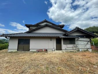 7LDK house in Kishima District