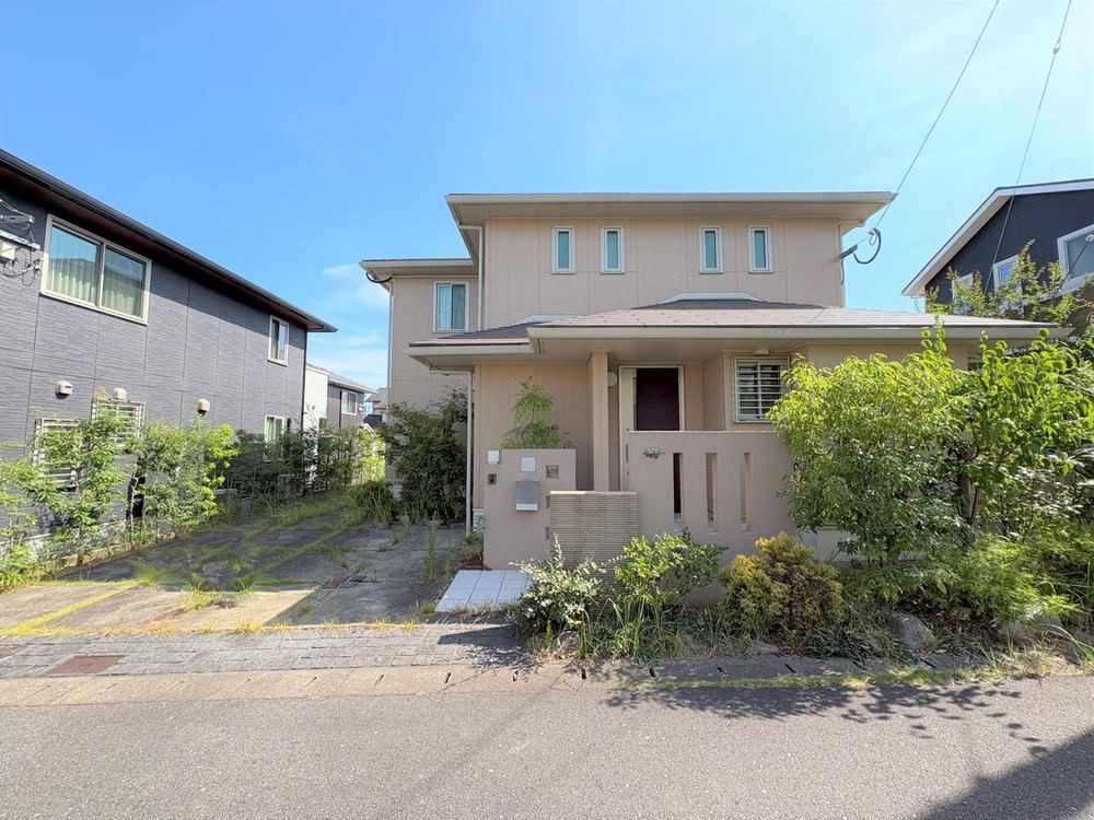 4LDK house in Oita, Oita - Photo 1