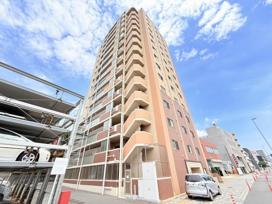 3LDK apartment in Chuo Ward, Chiba - Photo 1