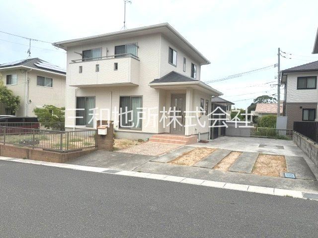 4LDK house in Shimonoseki, Yamaguchi - Photo 1