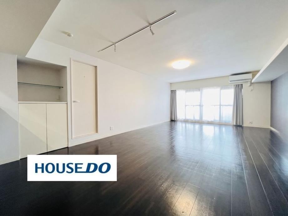 1LDK apartment in Handa, Aichi - Photo 1