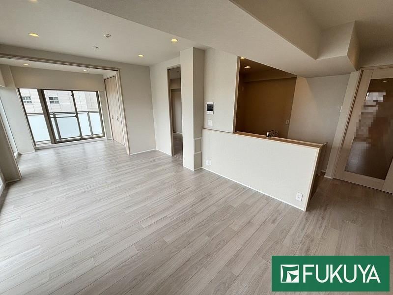 3LDK apartment in Nada Ward, Kobe, Hyogo - Photo 1