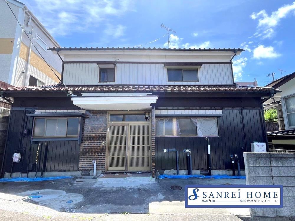 102 m² house in Shiogama, Miyagi - Photo 1
