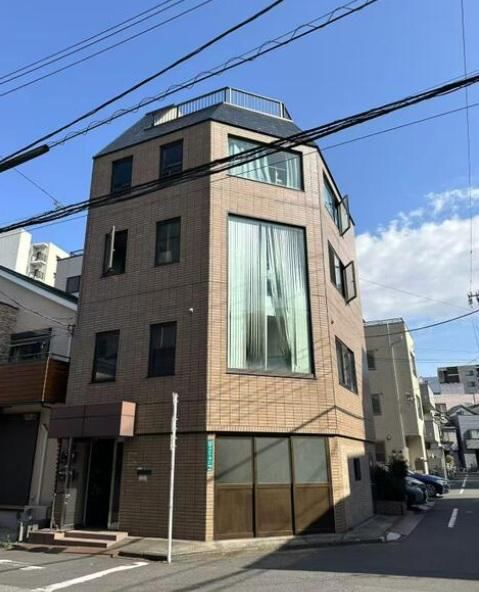 9LDK house in Edogawa Ward, Tokyo - Photo 1