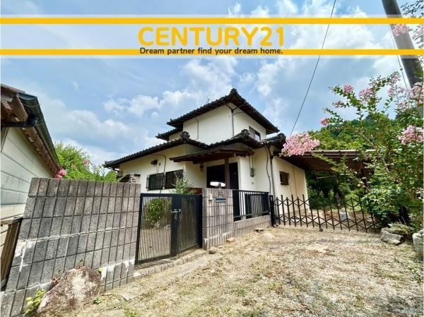 4LDK house in Nakagawa, Fukuoka - Photo 1