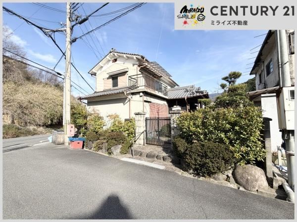 5LDK house in Sakurai, Nara - Photo 1