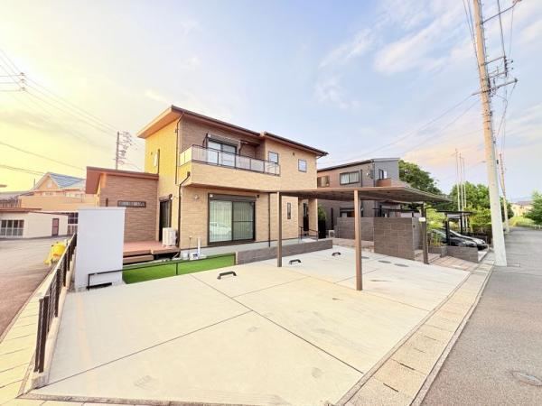 4LDK house in Kasugai, Aichi - Photo 1