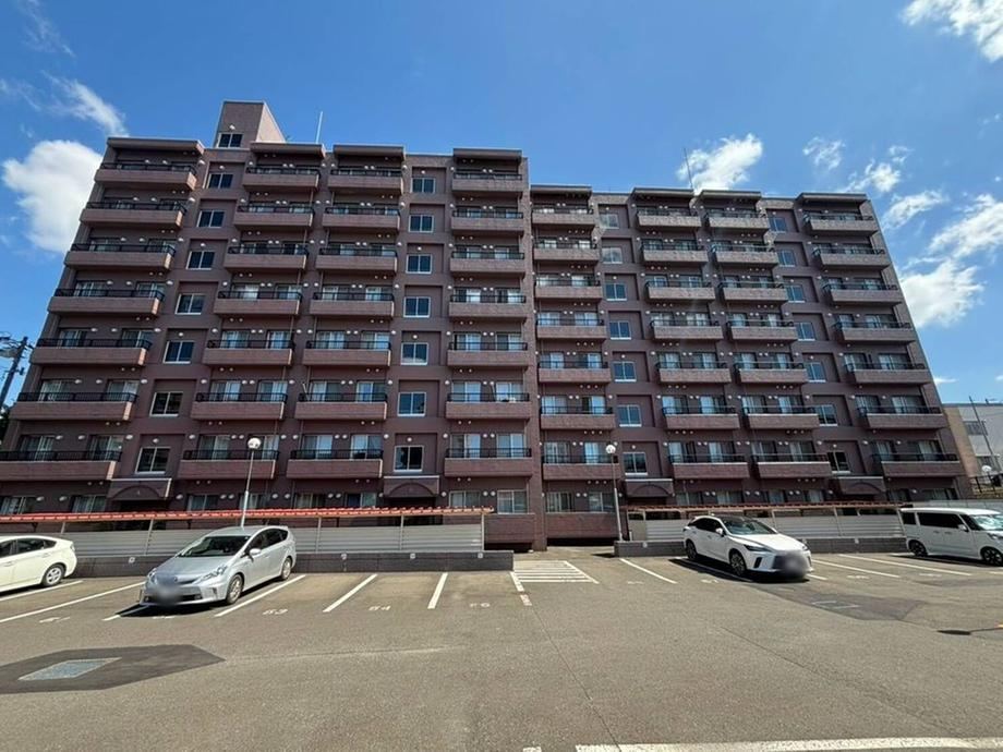 3LDK apartment in Shiroishi Ward, Sapporo, Hokkaido - Photo 1