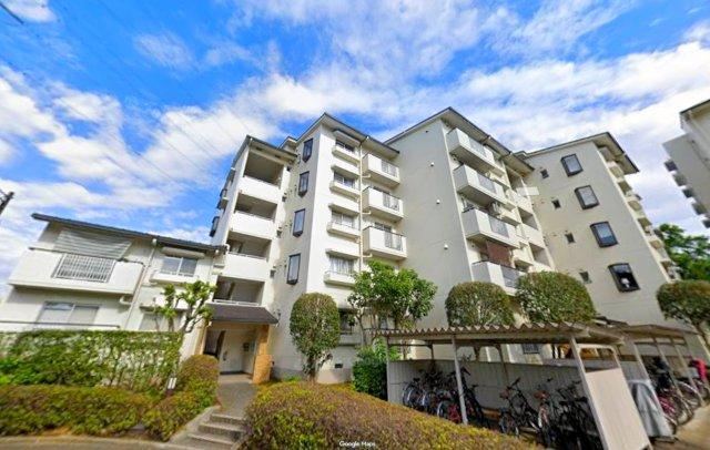 4LDK apartment in Tama, Tokyo - Photo 1