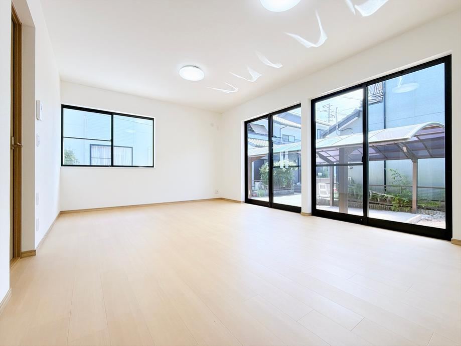 4LDK house in Ichinomiya, Aichi - Photo 1